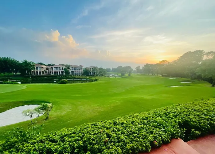 Beautiful Apartments At Tarudhan Valley Golf Resort, Manesar