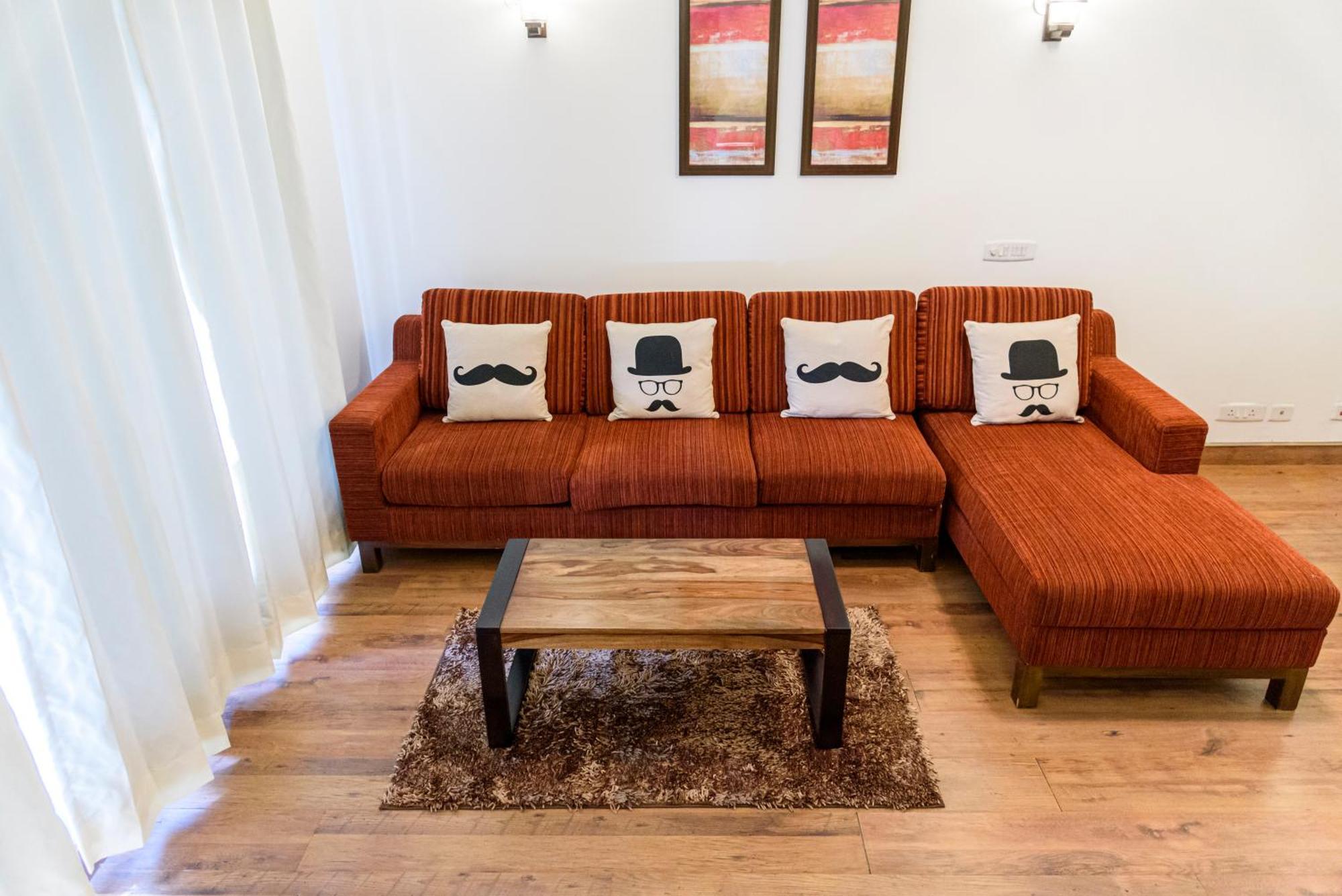 Apartment Beautiful At Tarudhan Valley Golf Resort, Manesar Gurgaon
