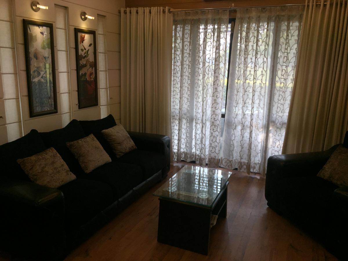 Apartment Beautiful At Tarudhan Valley Golf Resort, Manesar