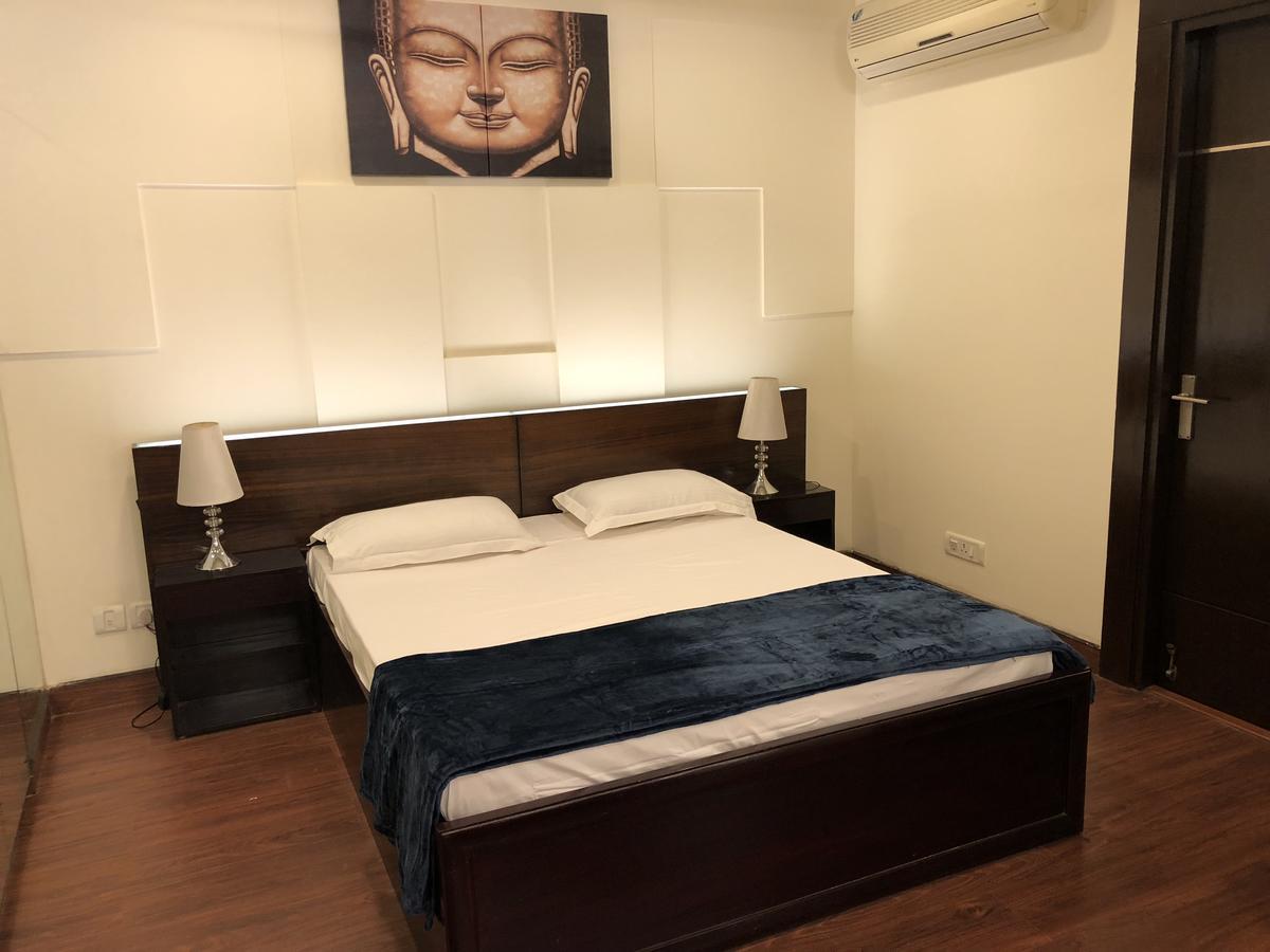 Beautiful At Tarudhan Valley Golf Resort, Manesar Apartment *