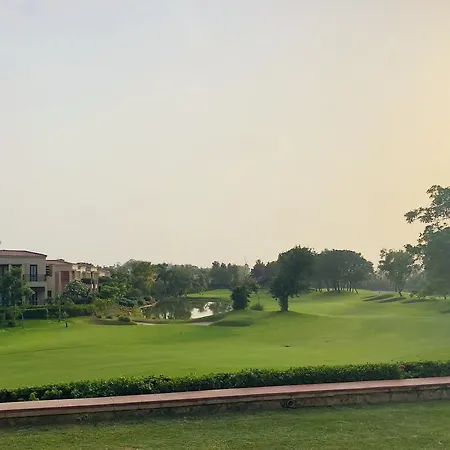 Beautiful Apartments At Tarudhan Valley Golf Resort, Manesar Gurgaon Exterior photo