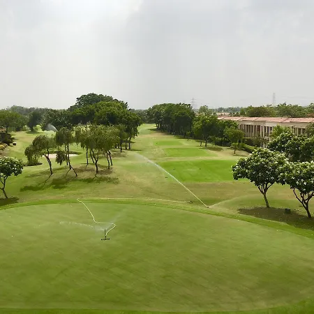 Beautiful Apartments At Tarudhan Valley Golf Resort, Manesar Gurgaon Exterior photo